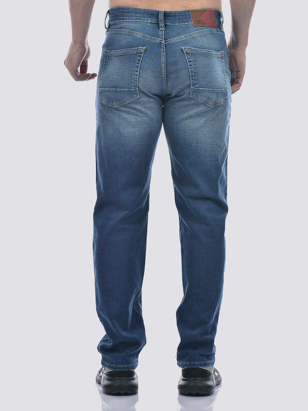 Numero Uno Men Mid-Blue Regular Fit Sustainable Jeans